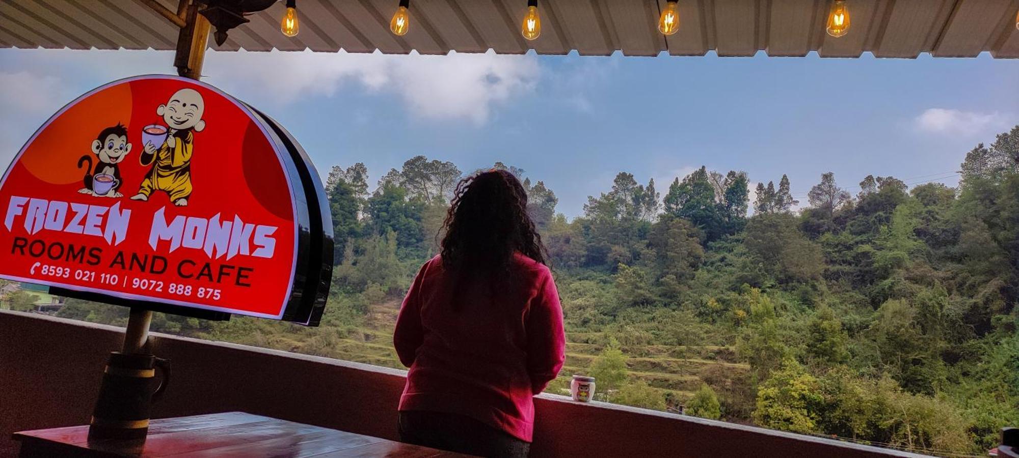 Frozen Monks Villa Kodaikanal Exterior foto
